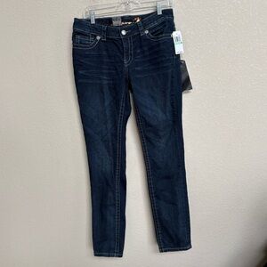 NWT Seven7 Echo Blue Dark Wash Skinny Jeans Women’s Size 8